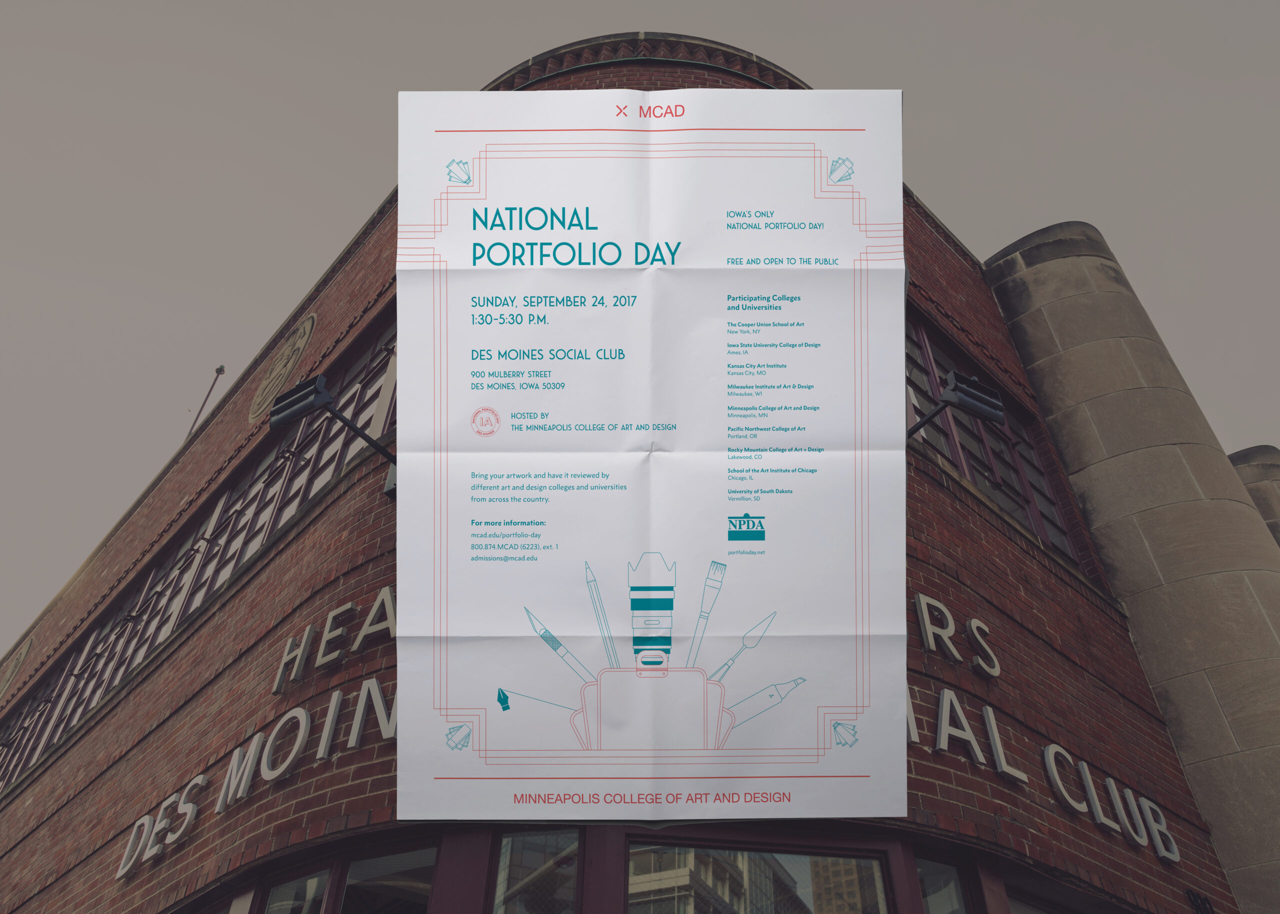 1249-17_des_moines_iowa_national_portfolio_day_2017_poster_mockup_presentation